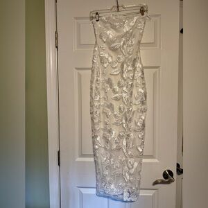 12th Tribe Strapless White Floral Appliqué Sheath Dress